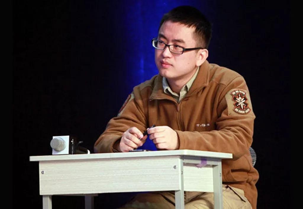 蒋磊知乎后续,铁血军事网蒋磊照片