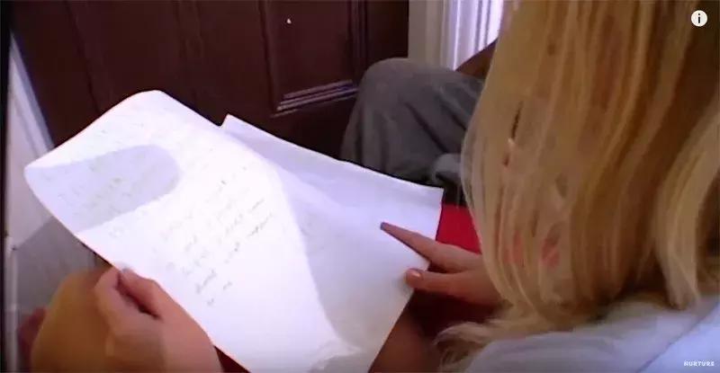 没有大人管的小孩子,没有大人管的孩子