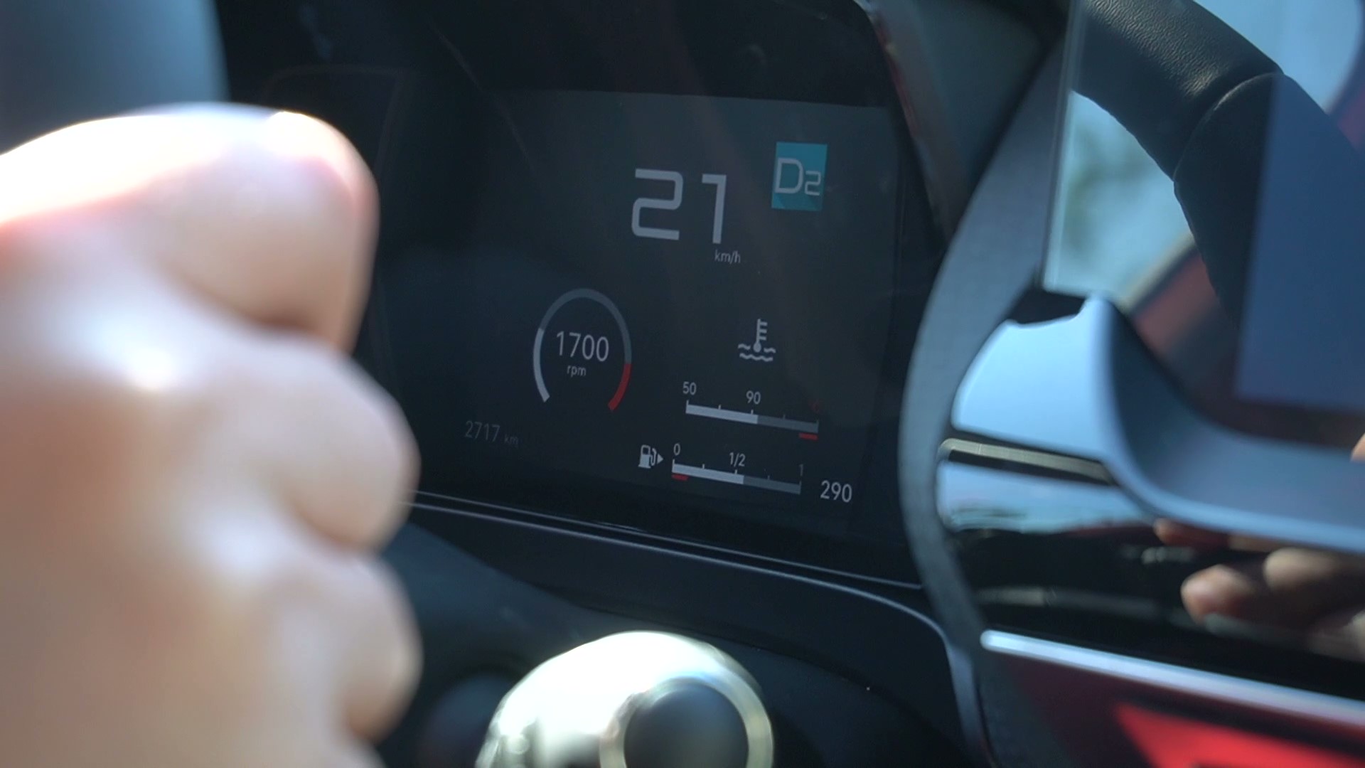 凡尔赛c5x车载流量,凡尔赛c5x流量卡在哪里