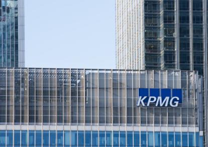 捐2亿做慈善，政府官司打10年！加拿大富豪华人兄弟被爆海外*税逃**