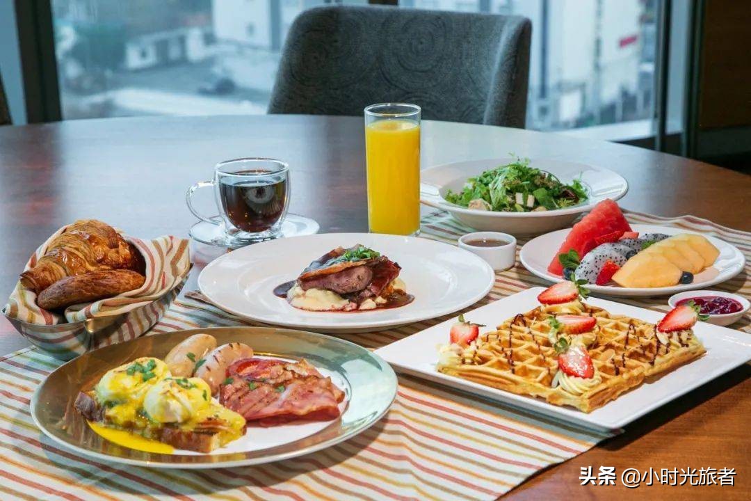 上海五角场顶级酒店自助餐开业，大闸蟹海鲜刺身吃过瘾，太赞了