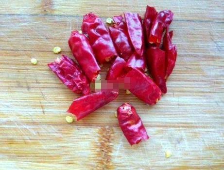 莲藕排骨汤莲藕发黑怎么办,莲藕炖排骨怎么才能让莲藕不发黑