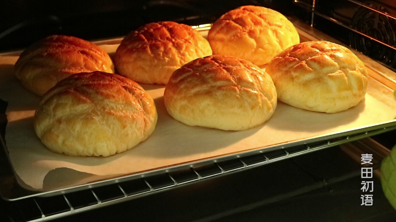 好吃到爆菠萝包轻松在家做酥皮,超好食菠萝包做法