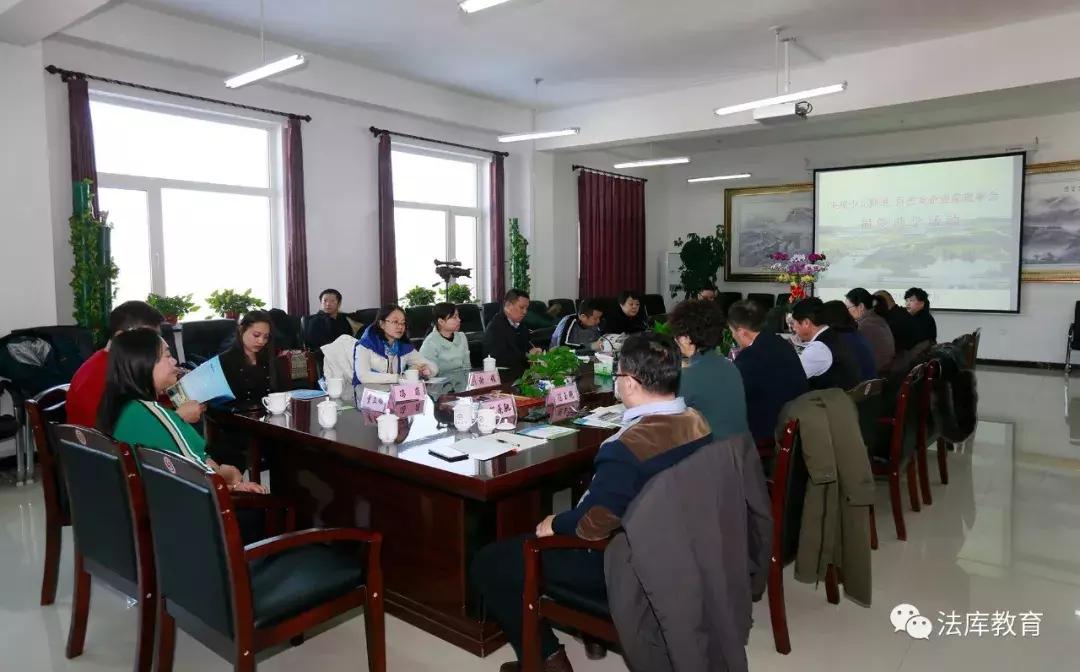 央视少儿频道联合百杰女企业家理事会赴法库开展捐资助学活动