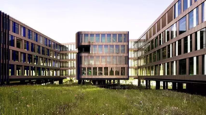 上海轨交新开工8条线,上海18号线航头终点站上盖规划