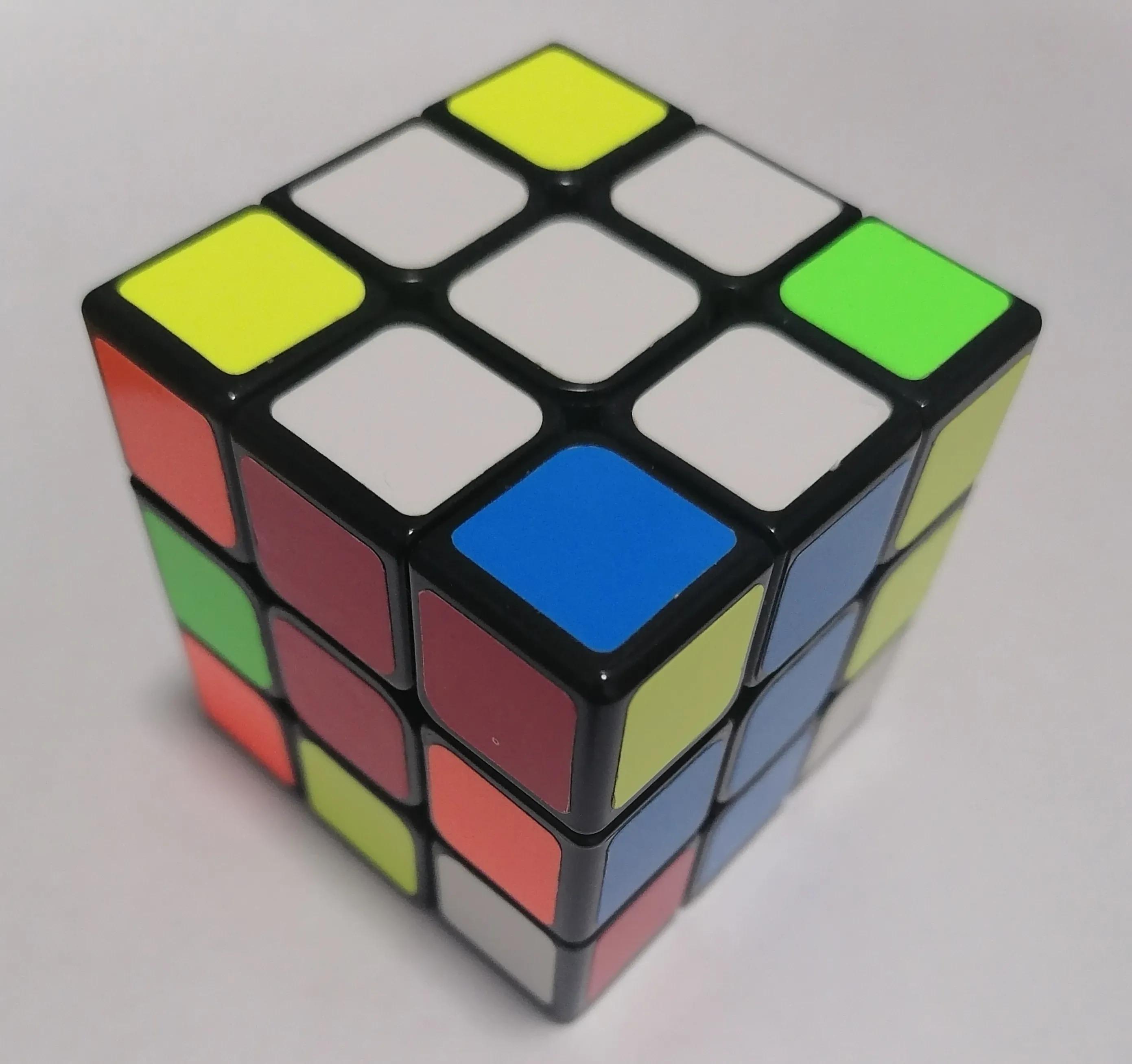 三阶魔方第一层复原最详细步骤,立方体魔方还原方法最简单