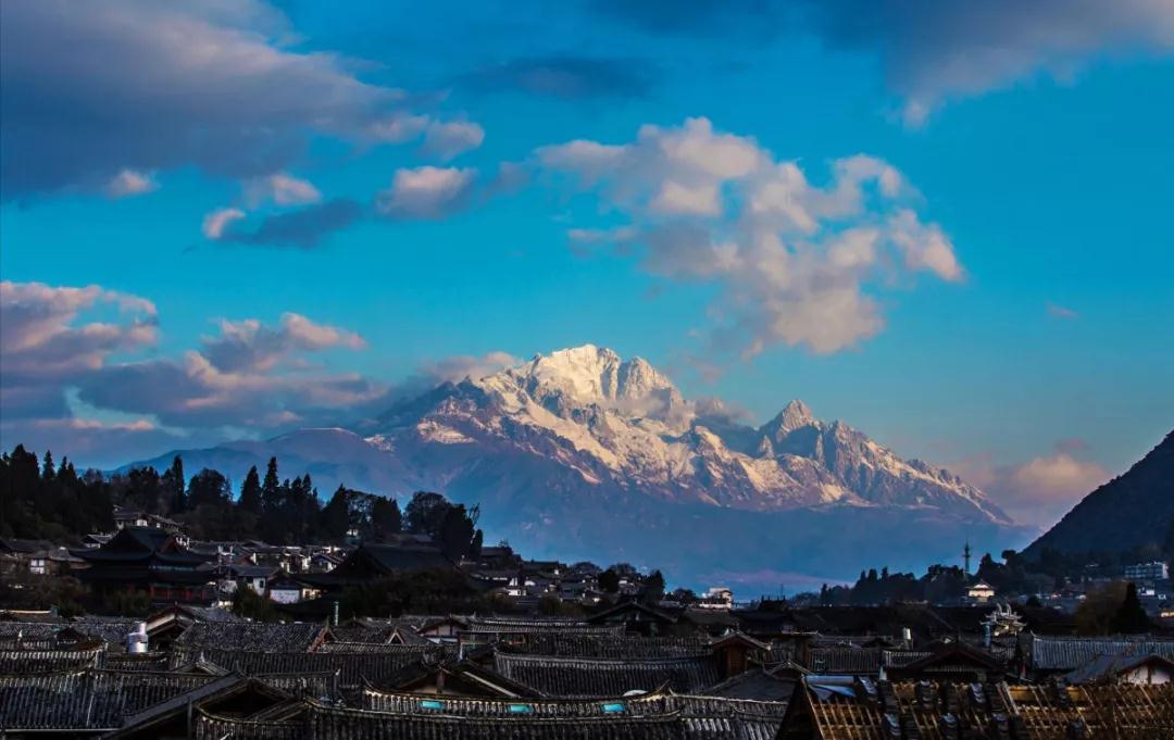 住一晚送一晚!赶紧去丽江“艳遇”这家「来了就不想走的客栈」吧