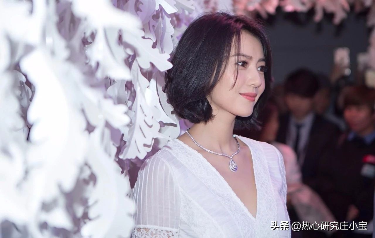 十二星座刚恋爱和恋爱久的表现,十二星座对恋人的表现