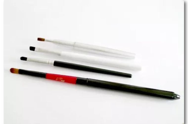 败了吗？朋友圈大火的杂志赠品拆出来看看