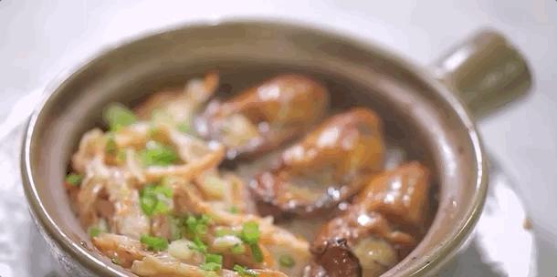 香港最出名金蚝虾干煲仔饭,金蚝虾干煲仔饭