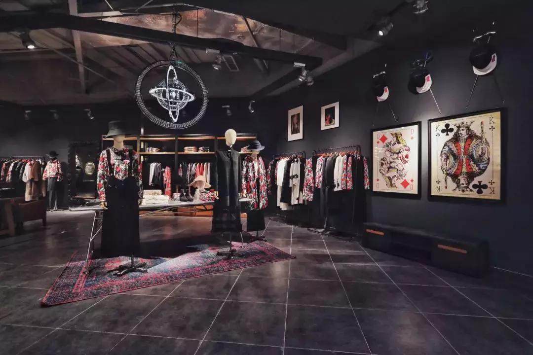 去年业绩超18亿，两年内要开300家店，这个原创服装品牌有点猛