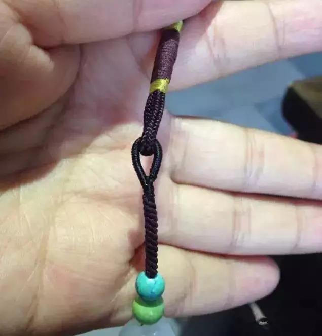 手工编绳怎么打结球,塑料手编绳如何打结