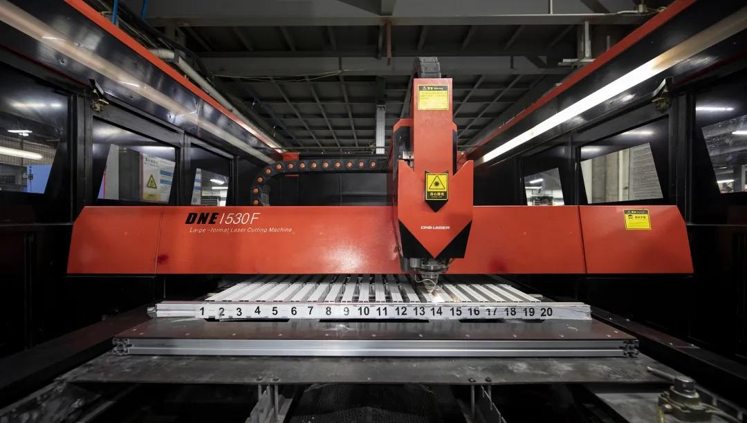 理想卫浴：一个企业和一个行业的梦想与荣光