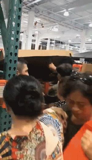 上午开业下午停业!令全球超市都恐惧的敌人竟被中国大妈抢空了