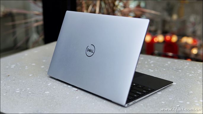 戴尔xps139300对比评测,戴尔新xps13轻薄本