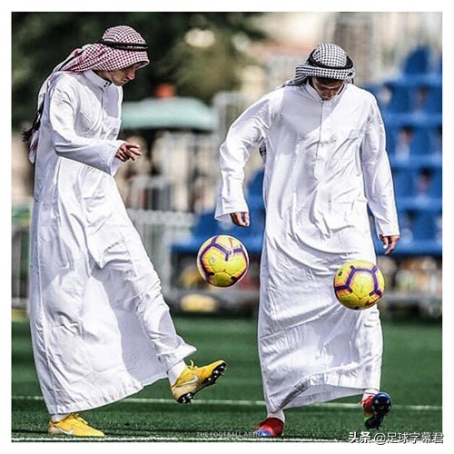 每日足坛趣图英超,每日足坛趣图皇马球迷不哭