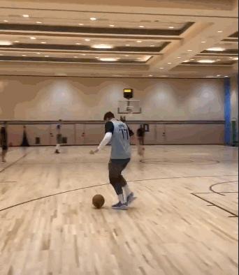 东契奇变向跳投,东契奇投篮慢动作集锦