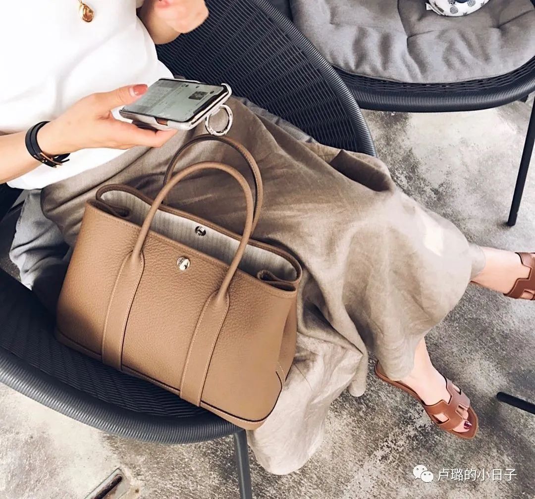 买爱马仕的普通款还是经典款,爱马仕三个经典款