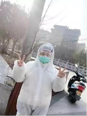 战疫情90后勇担当,90后抗疫情白衣天使事迹