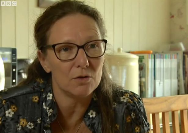 14岁英国男孩,英国14岁男生