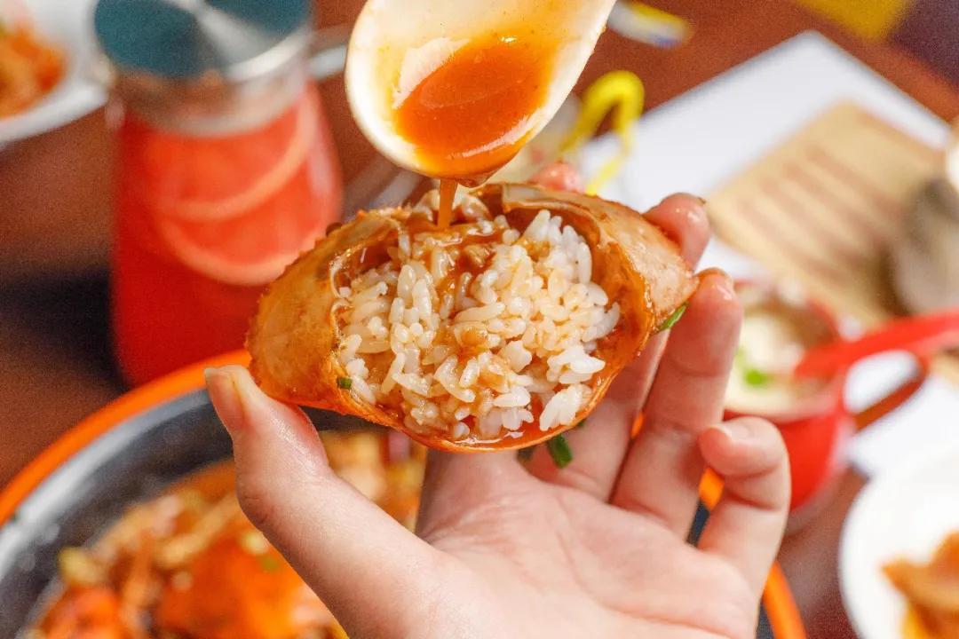 屁屁猩拍了拍你，并递出一张50团100代金券