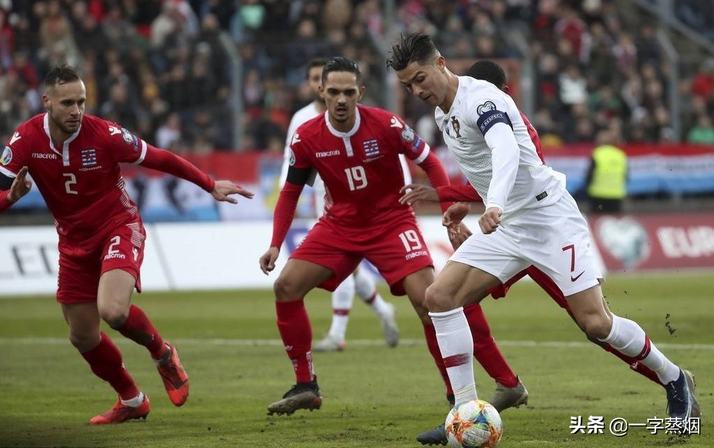 c罗越位阻挡门将发球,c罗越位被吹