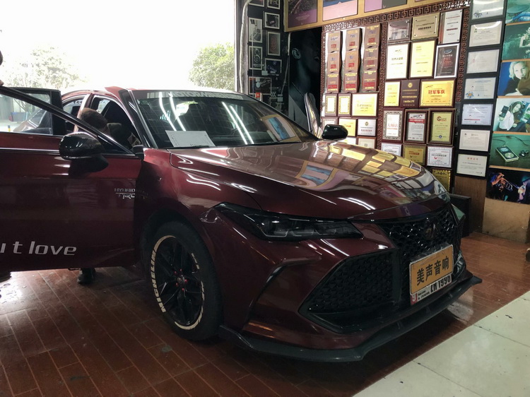 成都亚洲龙音响改装,成都丰田海狮汽车音响改装