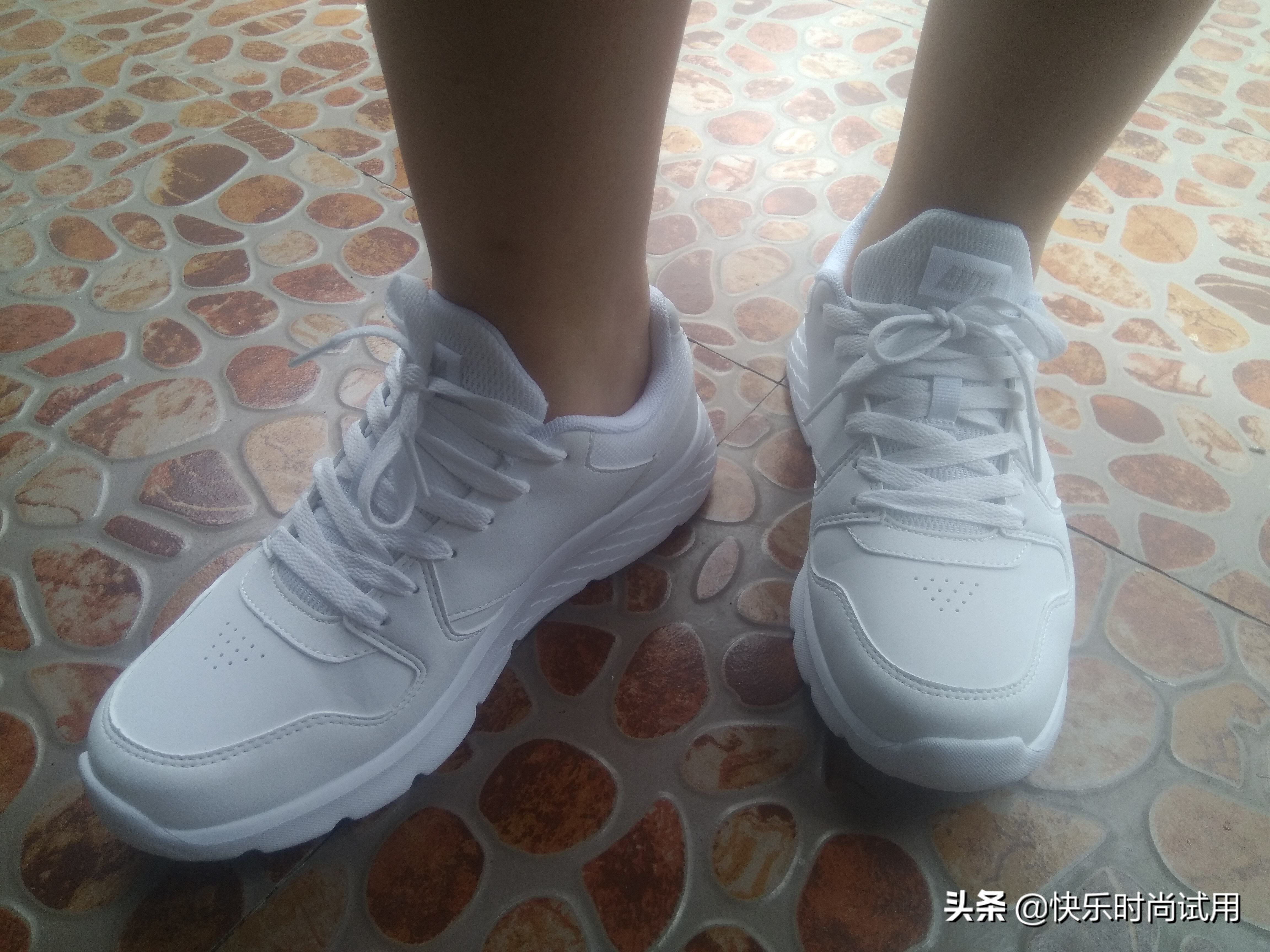 李宁安踏乔丹特步哪个更好一点,李宁安踏匹克特步361鸿星尔克