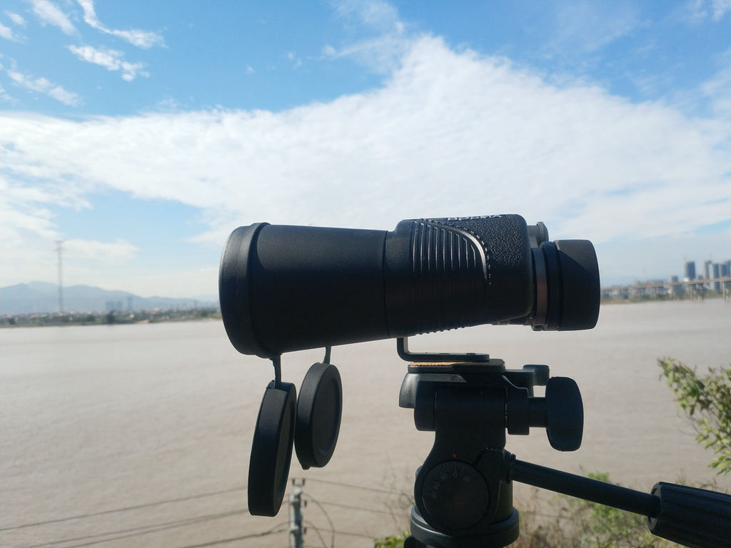 我要在演唱会上找个小蜜蜂:博冠星狼望远镜