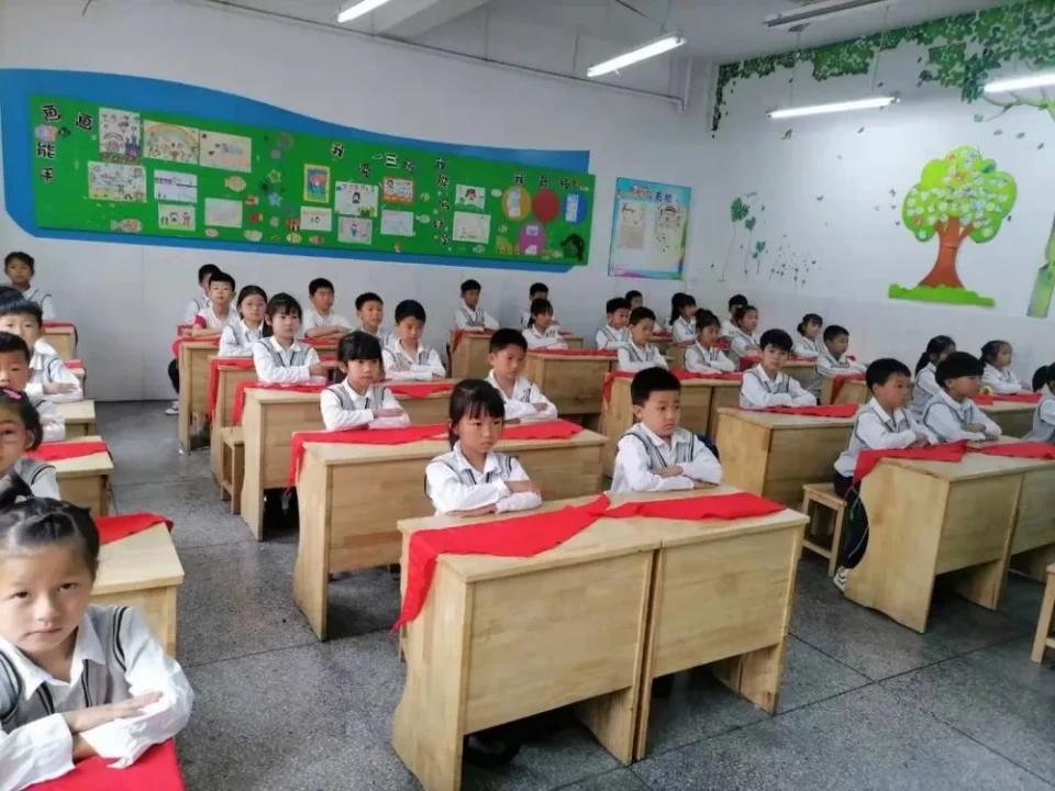 童心向党迎百年争做运动好少年,童心向党迎百年徐家井小学