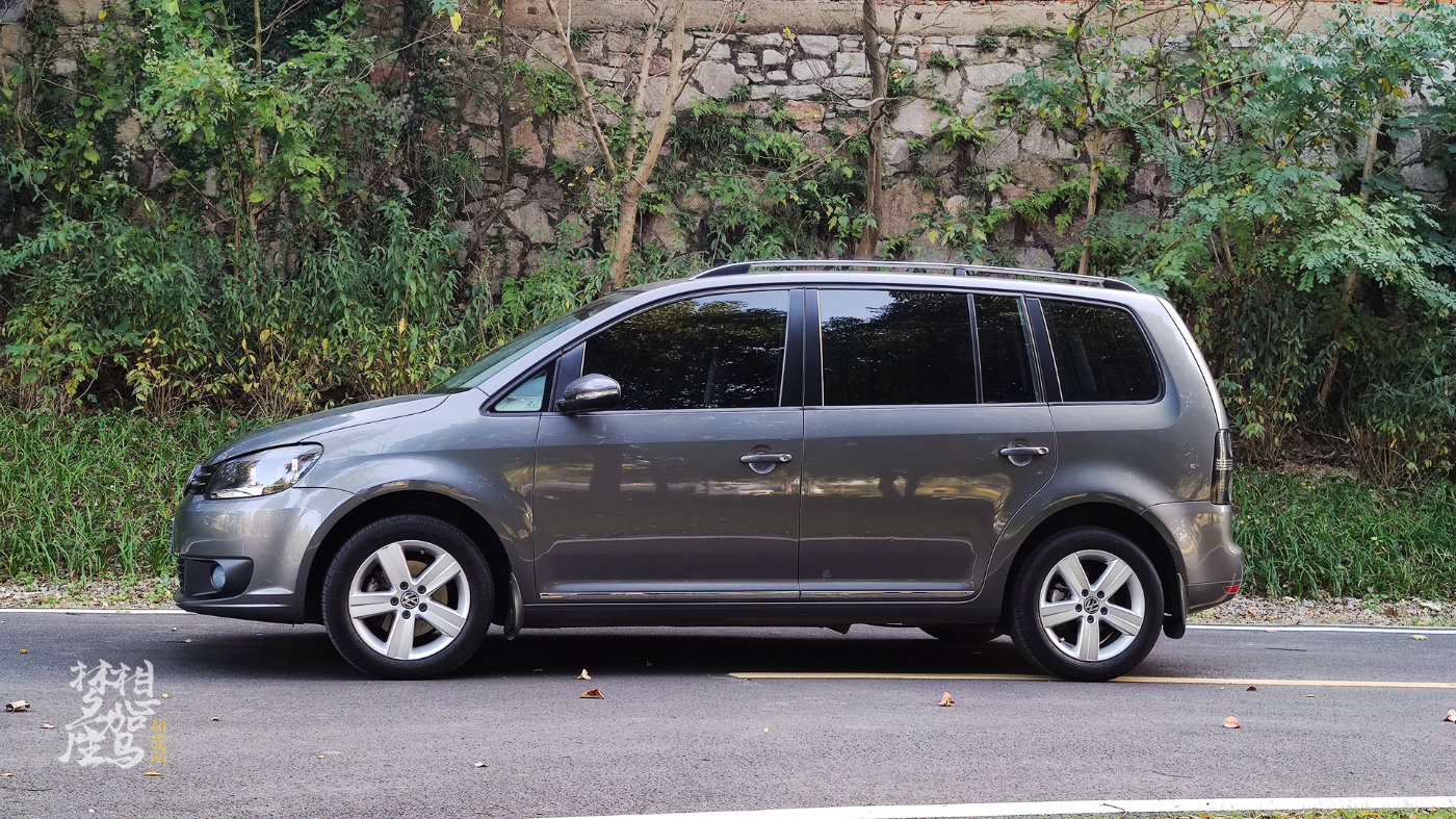 高尔夫途安2024全新款,大众大高尔夫