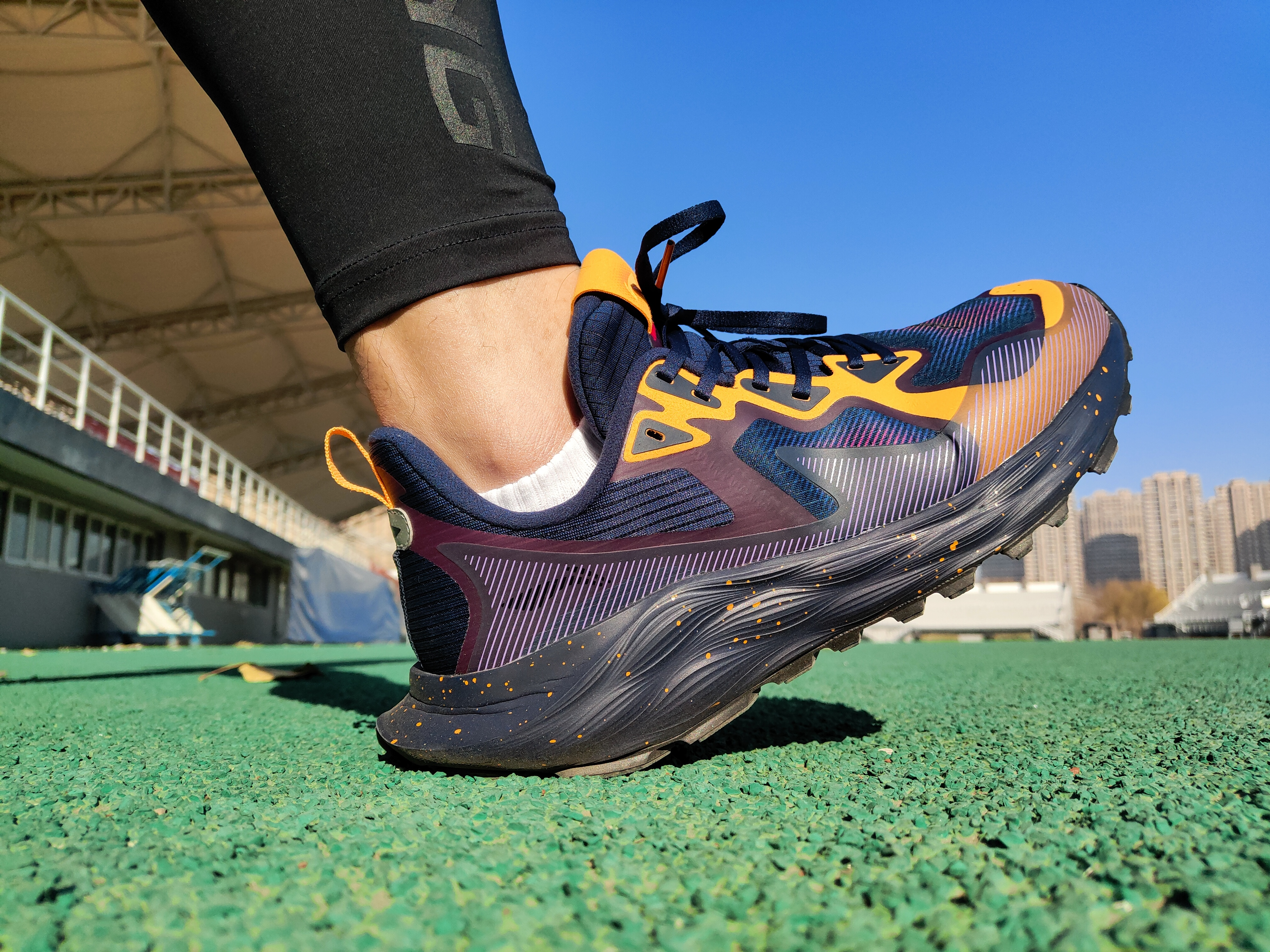 李宁不畏风雪鞋,李宁无惧风雨