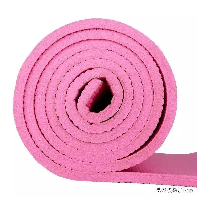 怎么样挑选瑜伽垫视频,瑜伽垫材质的选择