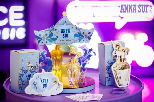 annasuiactive旗舰店,annasuiactive算奢侈品吗