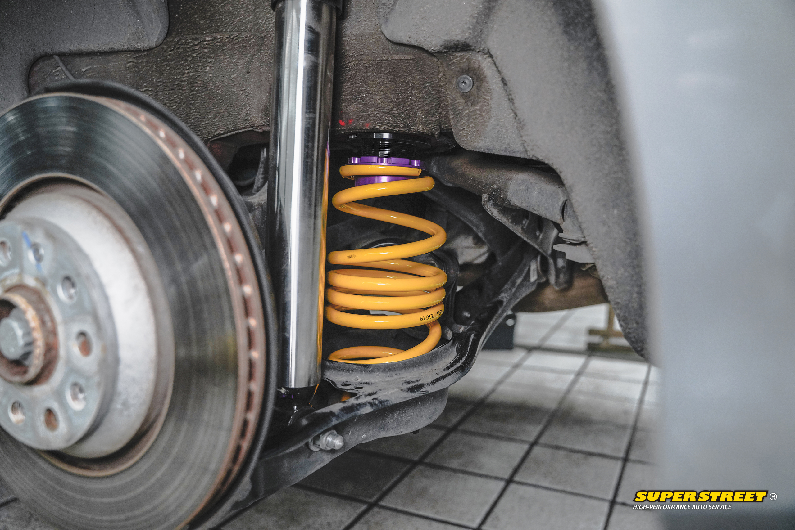 奥迪s3绞牙避震效果图,奥迪s3改装大涡轮