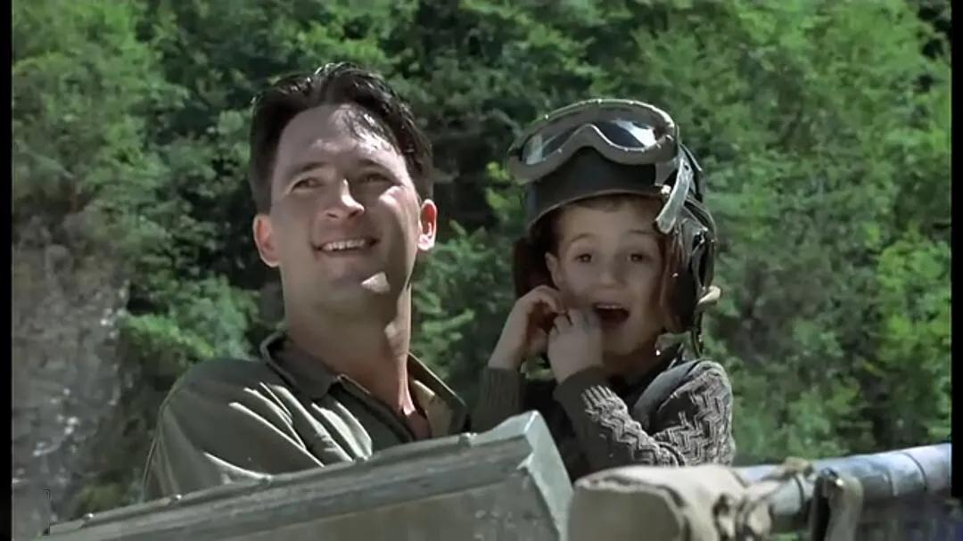 事实证明，《美丽人生》完美展现了罗伯托·贝尼尼电影中的爱与美