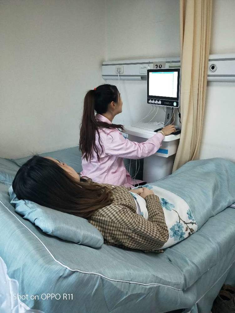 市中心医院产后恢复,新疆自治区中医院预约挂号