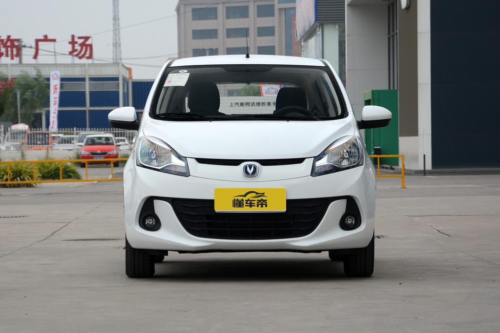 长安奔奔燃油版优缺点,长安奔奔特点