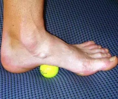 足内翻和踮脚走怎么康复,足内翻会导致什么腿型怎么改