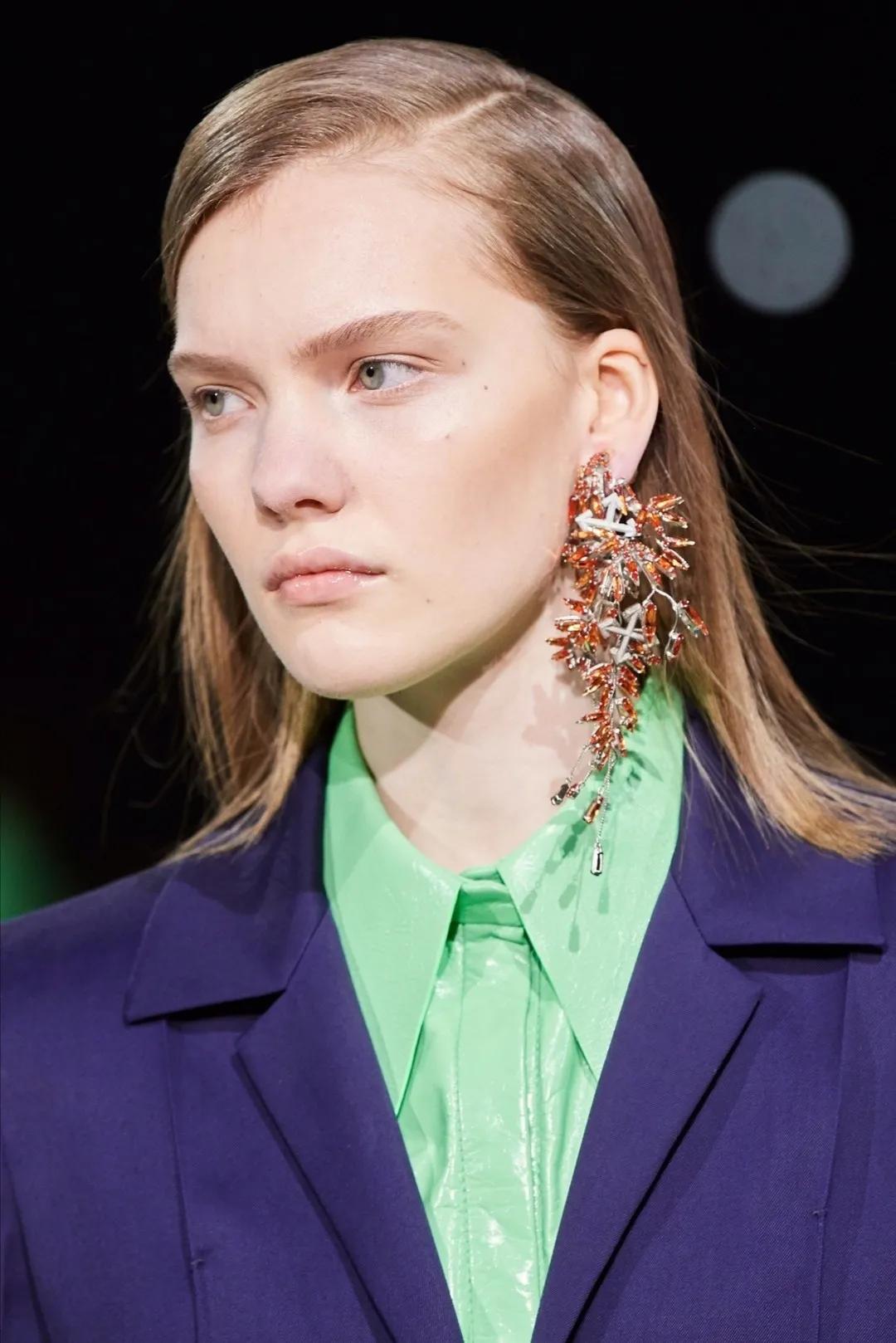 2022巴黎时装周秋冬大衣,2020秋冬巴黎时装周