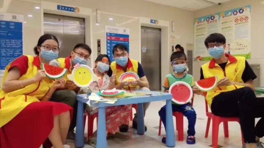 癌症儿童的阿拉丁神灯：我有一个梦想实现，明星们也来帮忙