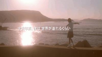 12岁腿长超出相框，因畸形审美被喷到息影，如今纯欲人设全网叫好