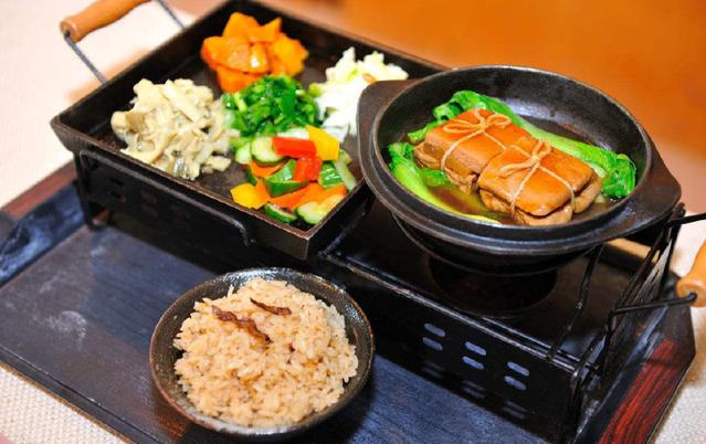 全国美食城市排行榜前十名,全国的美食排行榜前一百