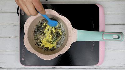 宝宝小米粥放什么可以解决便秘 (宝宝便秘煮粥搭配什么给宝宝吃)