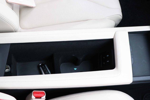 小鹏汽车G3试驾,小鹏g3与特斯拉