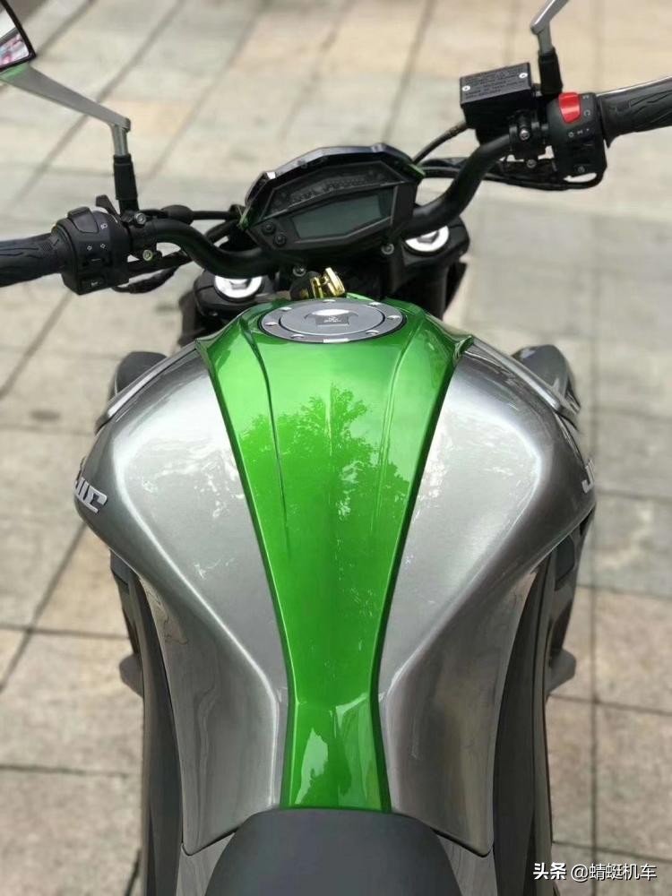 国产川崎n19值得购买吗,川崎z1000和嘉爵n19