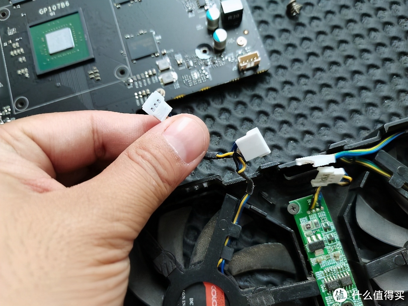 为省钱DIY更换显卡风扇，差点玩废！新手来看，干货满满