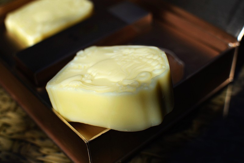 能吃的护肤品莱蒂娅橄榄精油精华面膜古树橄榄精油活肤皂