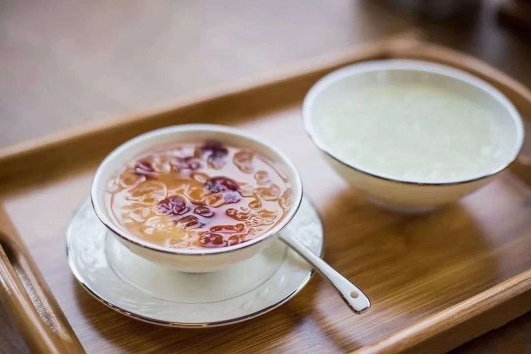 秋天润肺燕窝的功效与作用,清肺养肺最好的燕窝