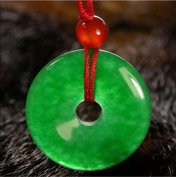 挂羊头卖狗肉不要上当,挂羊头卖狗肉原来挂的是什么